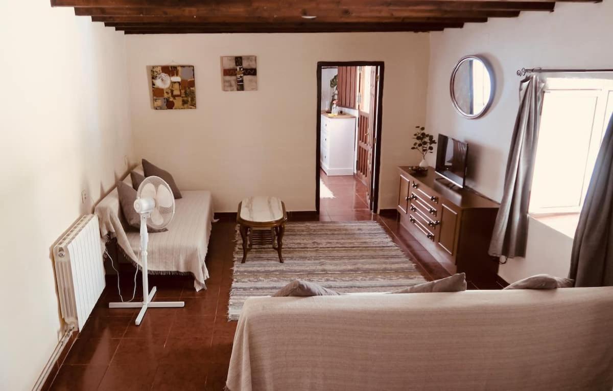 Cortijo Paraiso Charcon Higuera Exterior photo